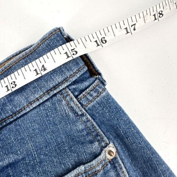 Old Navy Mid Rise Cut Off Blue Ripped Distressed Torn Denim Shorts Size 4 - Picture 5 of 8